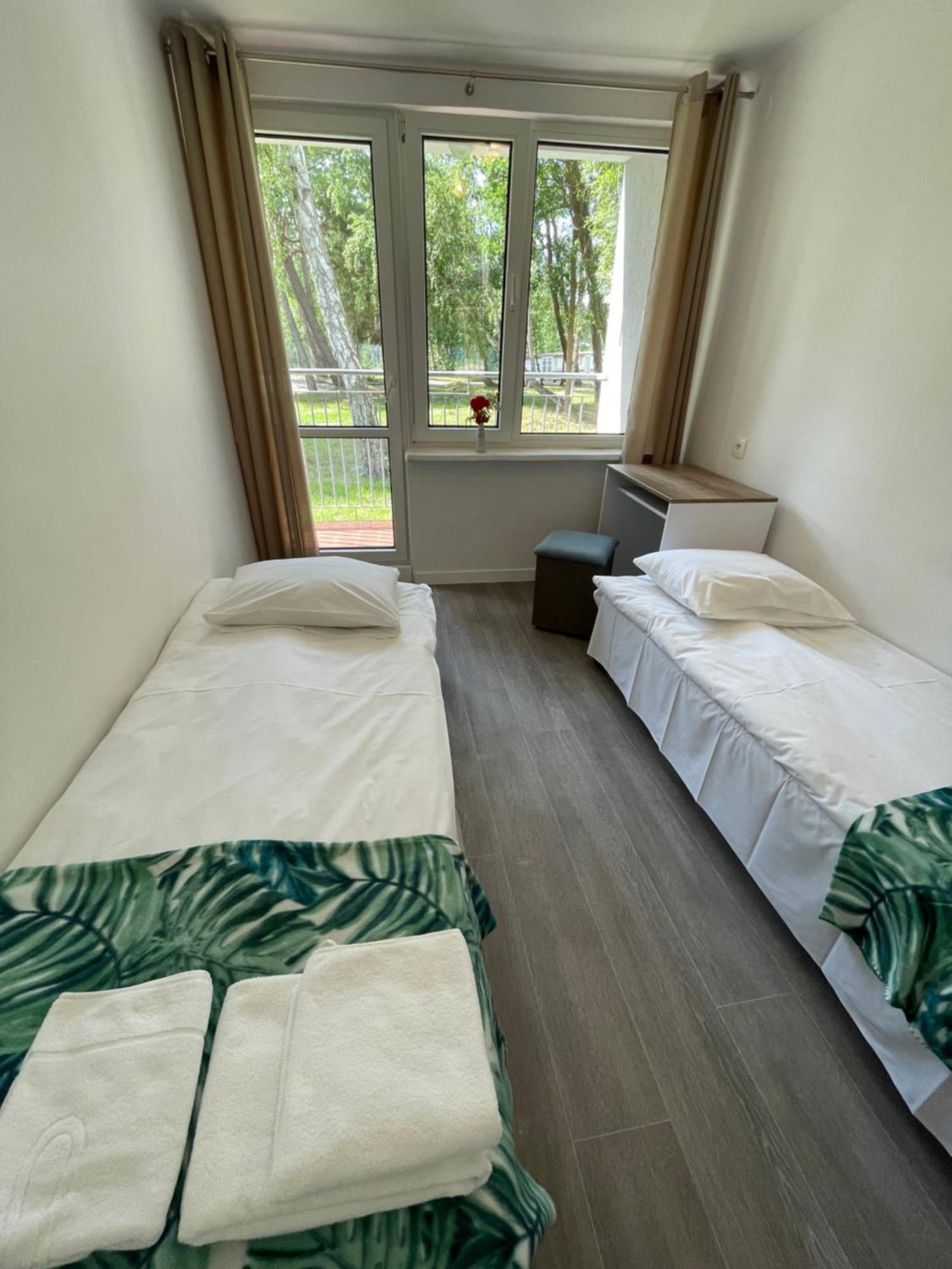 Domki Osrodek Wypoczynkowy Neptun Hotel Ujście-Darłowskie Exterior foto